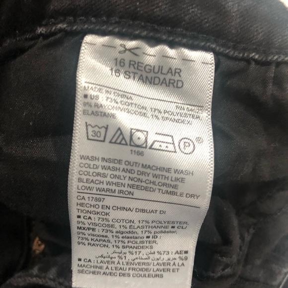 Old Navy Rockstar jeans! - Picture 4 of 4